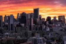 麻豆精东蜜桃传媒av-在线成人内容与公序良俗的边界探索，迷航与反思